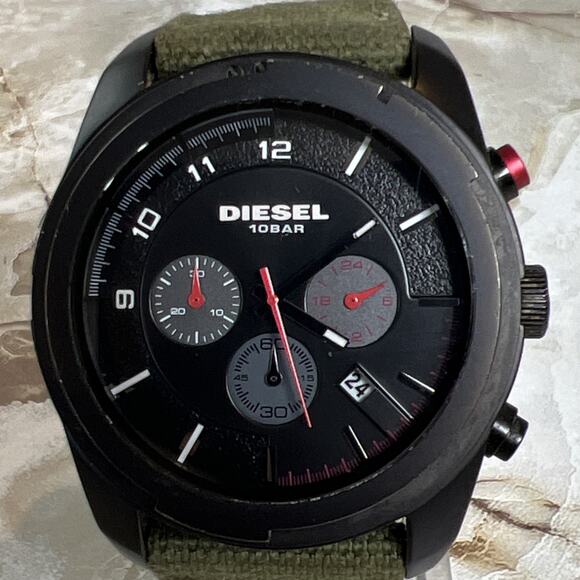 Diesel Men's Watch 10 bar DZ-4189 Only The Brave Green/Black Band NEW BATTERY - Picture 2 of 16
